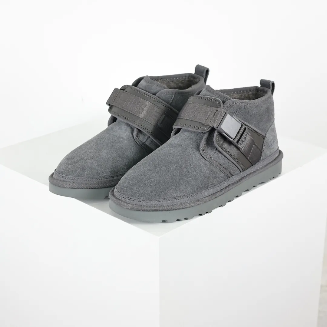 Copywriting price 💰660 Core recommendation Good price Platform foreign trade exclusive UGG Neumel Snapback men's snow boots 1118570 Foreign trade platform Z-exclusive high-end retail quality Produced by ten-year-old brand shoemaking foundry production line Pay attention to every detail Longfeng A-grade genuine sheep fur integrated Made in full compliance with the ZP process Size: 39 40 41 42 43 44